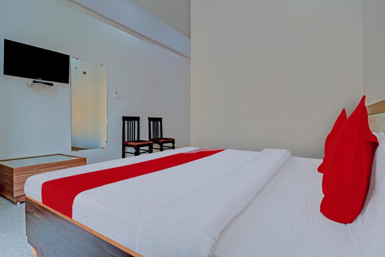 Oyo 72429 New Abhinandan Hotel Amroha Zewnętrze zdjęcie